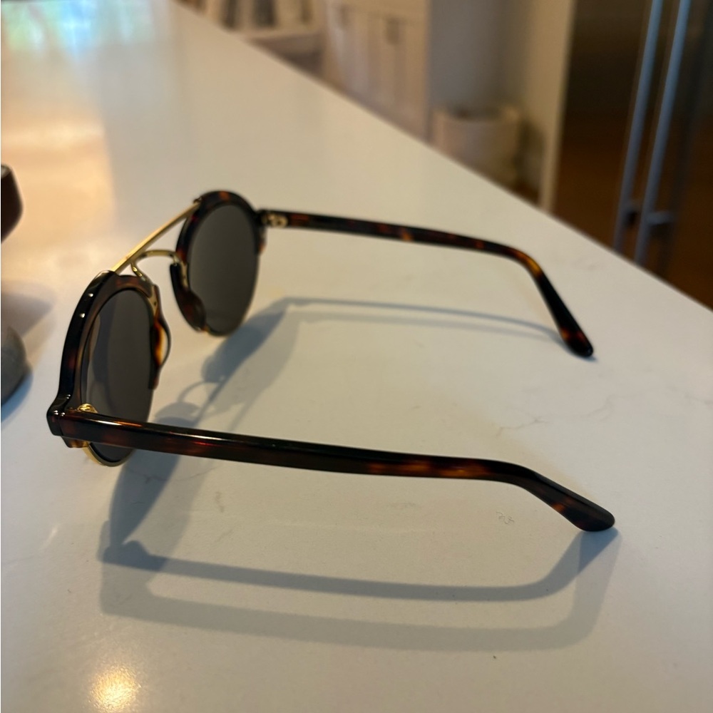 Illesteva Milan 2 Tortoiseshell Round Sunglasses. - Picture 8 of 11